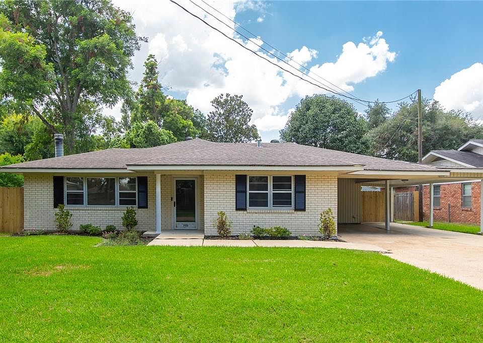 1st image of 4011 Leon Dr