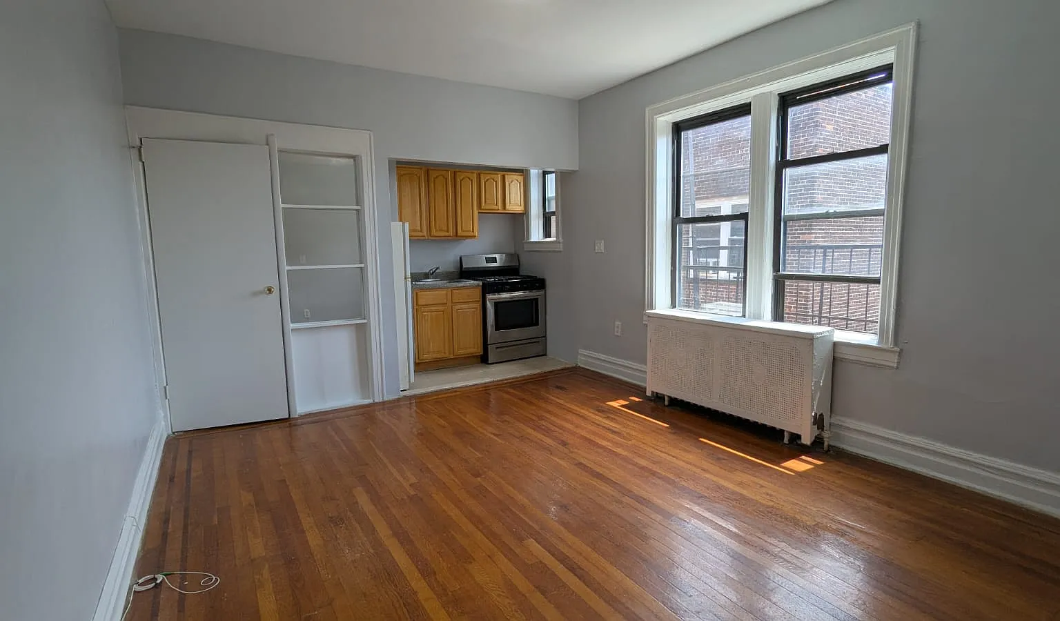 70 Van Reypen Street — Photo 4
