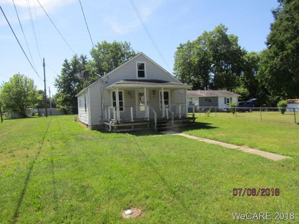 1st image of 817 2nd Ave