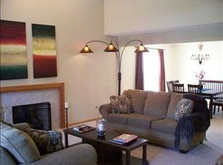 956 Sandrock Ave, Reynoldsburg, OH 43068