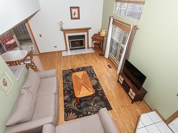 5th image of 1145 N Knollwood Dr