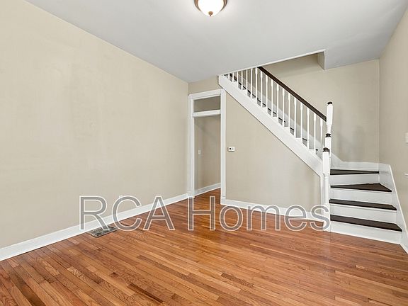 2nd image of 1013 E Morris St
