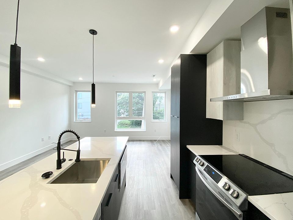 1st image of 1522 N 8th St #U4