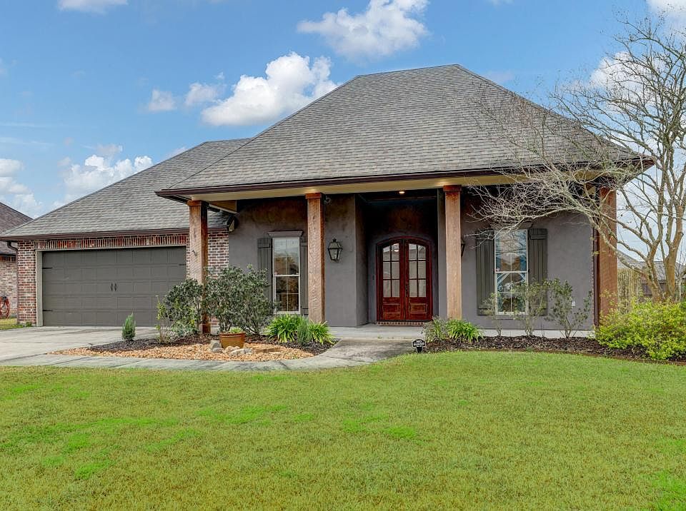 1st image of 3312 Chuggie Ln