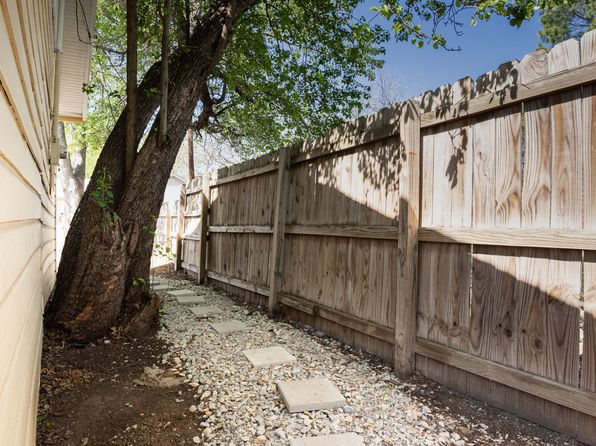 1808 8th St, Brownwood, TX 76801