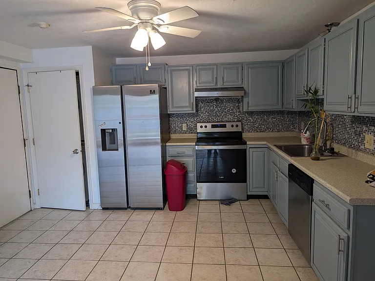 653 Plantation St #6-A — Photo 2
