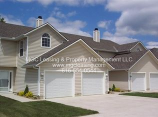 1014 Garden Dr, Harrisonville, MO 64701