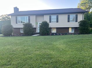 12822 Winchester Grade Rd, Berkeley Springs, WV 25411