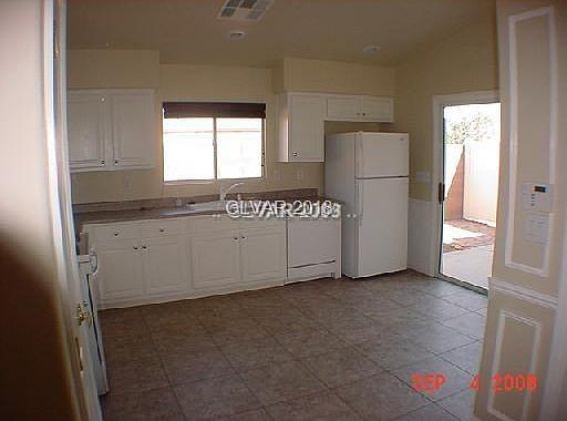 4th image of 4804 Violet Bay Ct