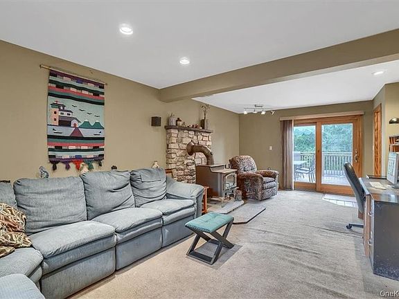 5th image of 153 Barnes Rd