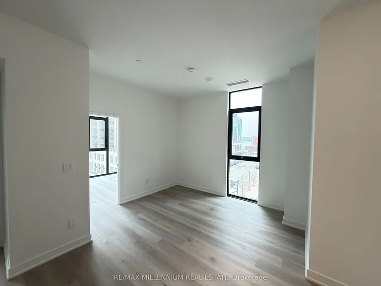 2075 Lakeshore Rd S #415 — Photo 17