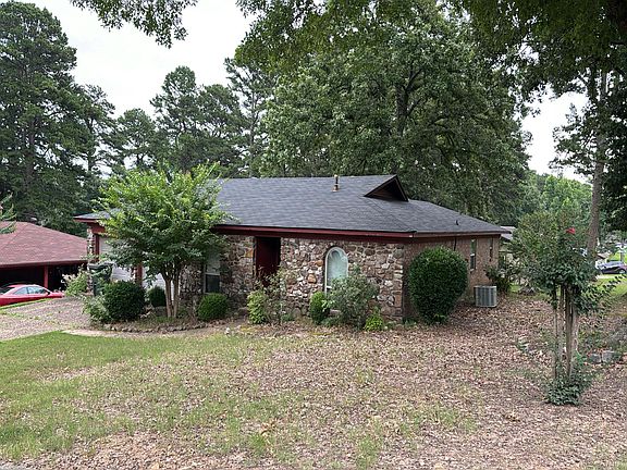 2nd image of 1923 Marlyn Dr