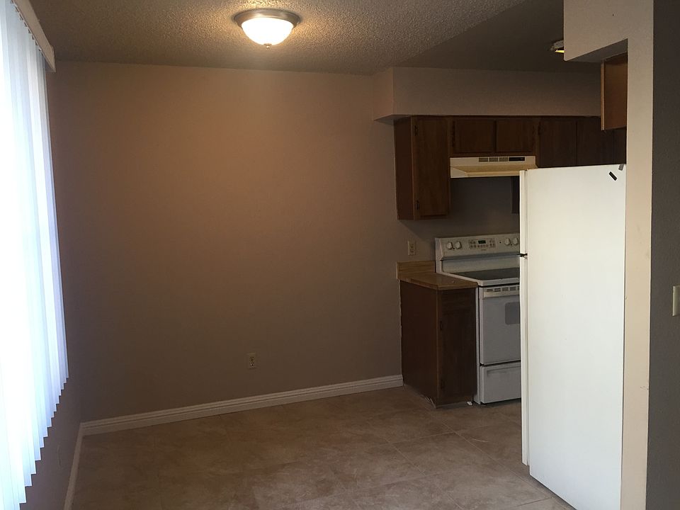 1st image of 229 W New York Ave APT B