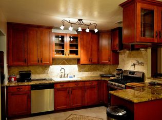 1005 NE 11th Ave, Gainesville, FL 32601