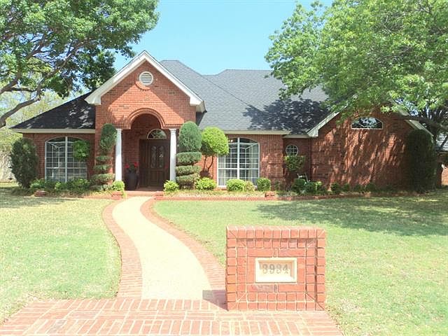 1st image of 3934 Bay Hill Dr