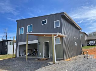 187 Bob Fitz Rd, Gray, TN 37615