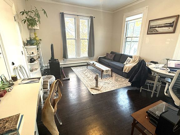 5th image of 224 Armington St APT 3