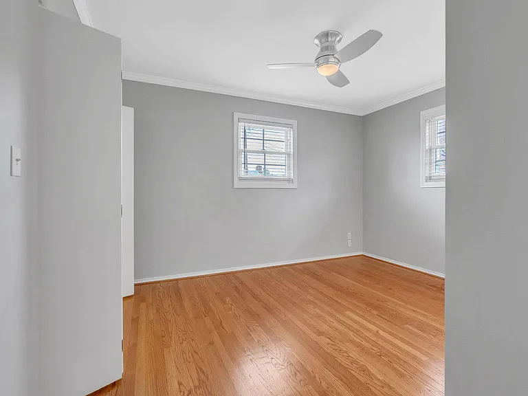 4306 Alton Pl NW — Photo 20