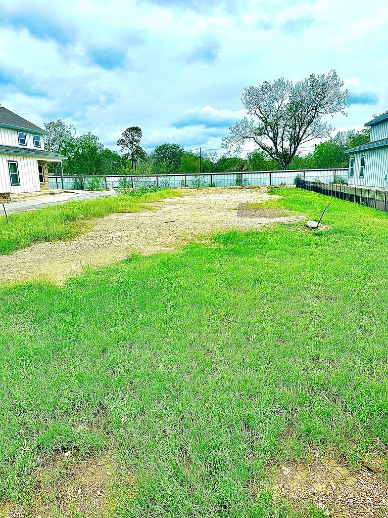 302/304 Riley Way, Kerrville, TX 78028 MLS 113341 Zillow