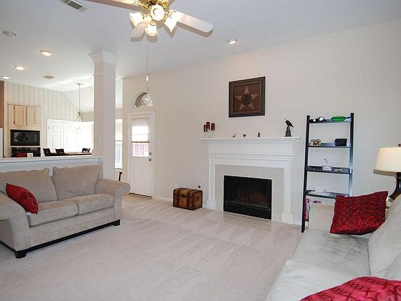 5th image of 12826 Fox Arrow Ln
