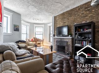 2850 N Clark St APT 2, Chicago, IL 60657
