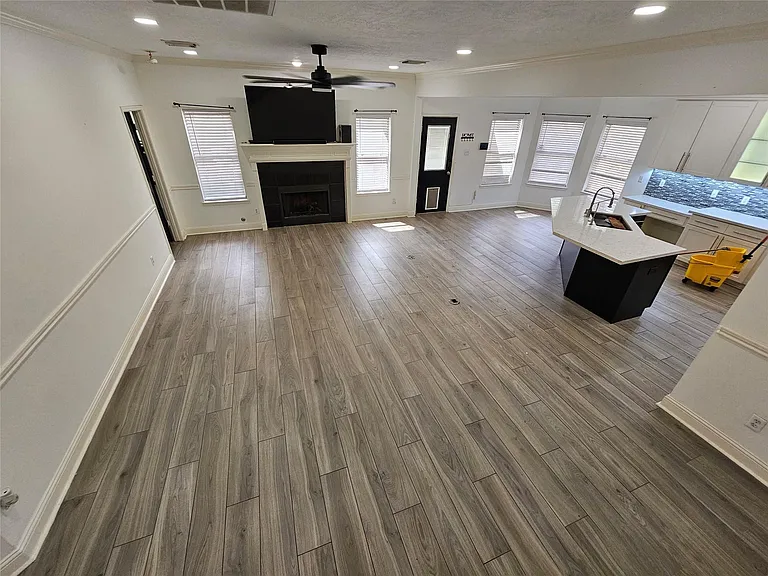 3709 Pinehurst Dr — Photo 26