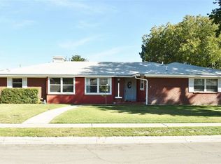 3009 Chiquita Ln, Roswell, NM 88201