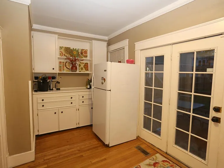 518 Ridgeway Dr — Photo 6