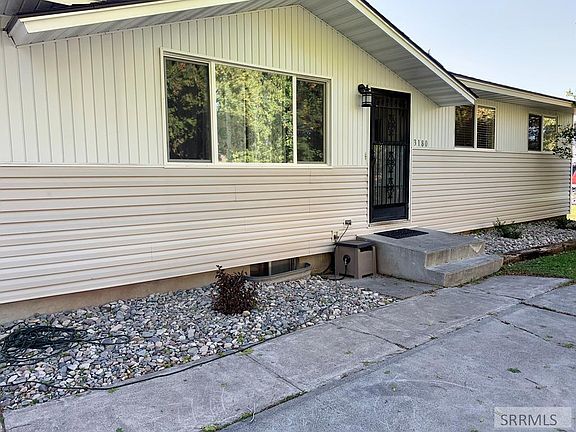 2nd image of 3180 S Dal Ave