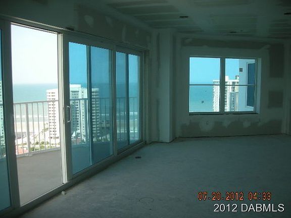 2nd image of 2 Oceans Blvd #2006