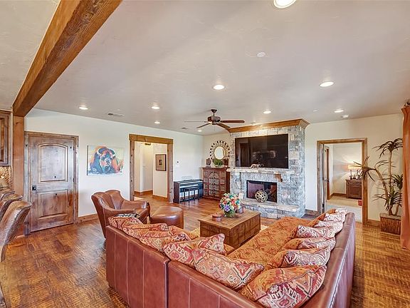 Picture 3