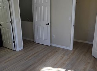 213 NW 8th St APT 2, Gainesville, FL 32601