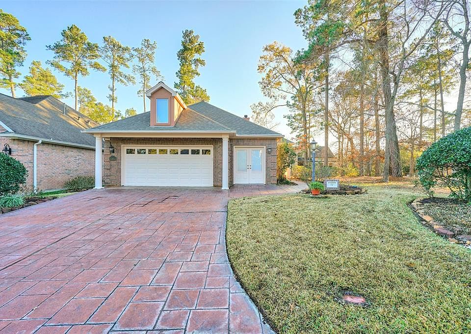 1st image of 32 Hillwood Ln