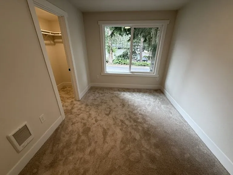 7900 Edmonds 4-Plex — Photo 47