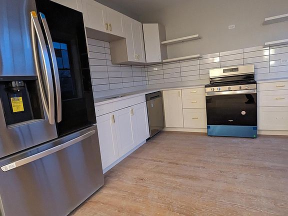 5th image of 8325 Kilpatrick Ave APT 3