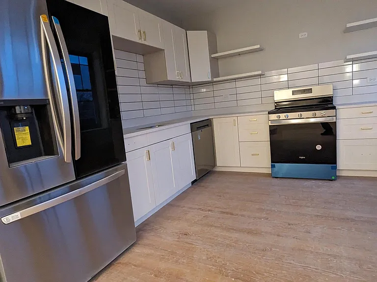 8325 Kilpatrick Ave #3 — Photo 5
