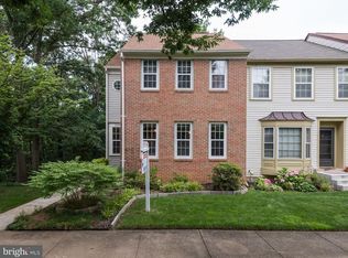 11943 Sentinel Point Ct, Reston, VA 20191