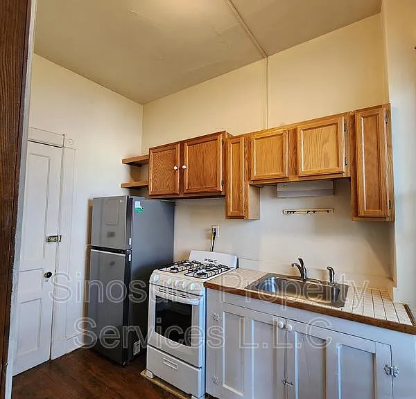 449 State St #2R — Photo 7