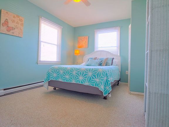 4th image of 29 63rd St Unit West