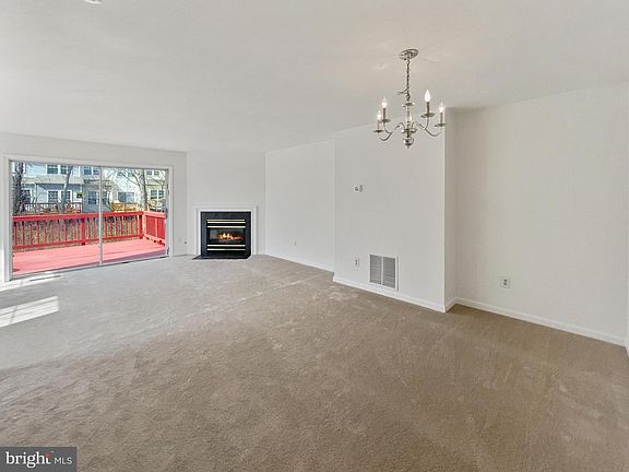5th image of 5978 Manorwood Dr