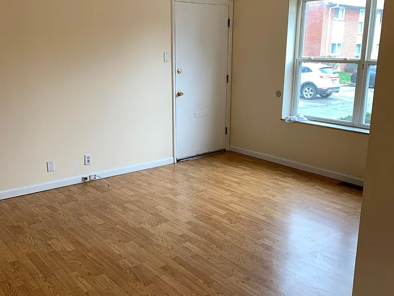 2719 Mars Ln #1-A — Photo 9