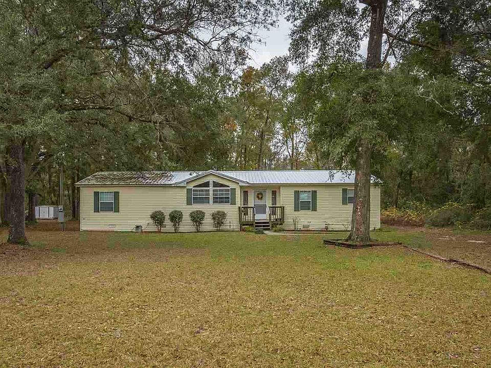 1st image of 3 Creekside Cv