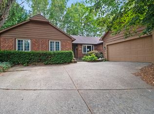 1713 Friendship Dr, Indianapolis, IN 46217