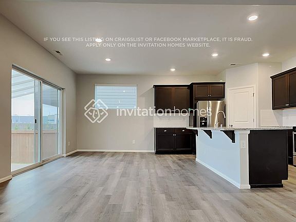 5th image of 3103 Hanna Dr NE