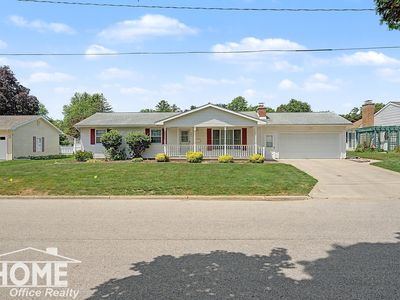 983 Krust Dr, Owosso, MI, 48867
