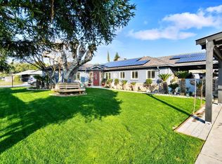 4573 E Clinton Ave, Fresno, CA 93703