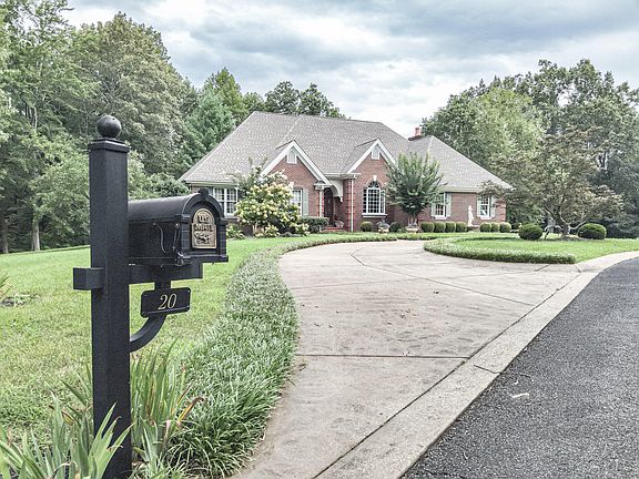 2nd image of 20 Timber Ridge Dr