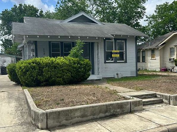 112 W Hart Ave