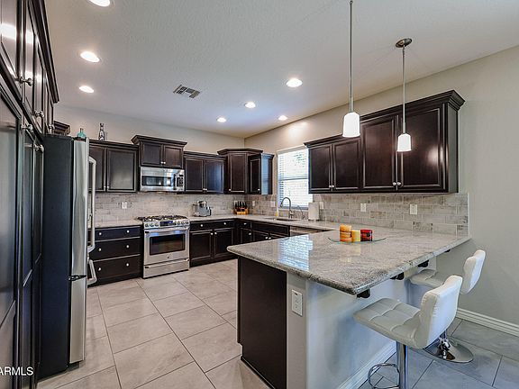 4th image of 4722 E CIELO GRANDE Avenue