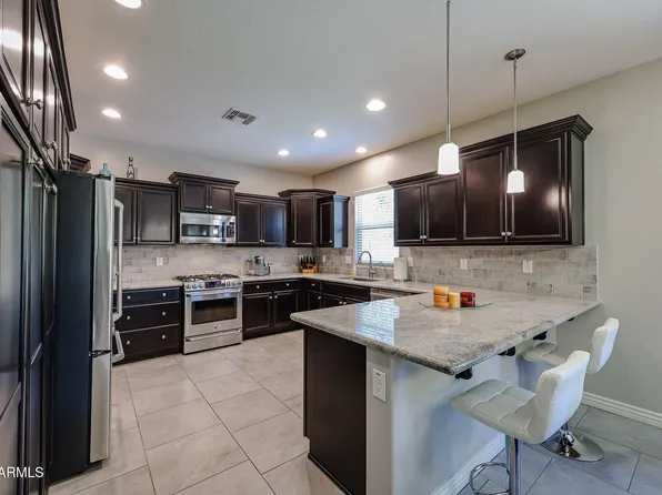 4722 E CIELO GRANDE Avenue, Phoenix, AZ 85050